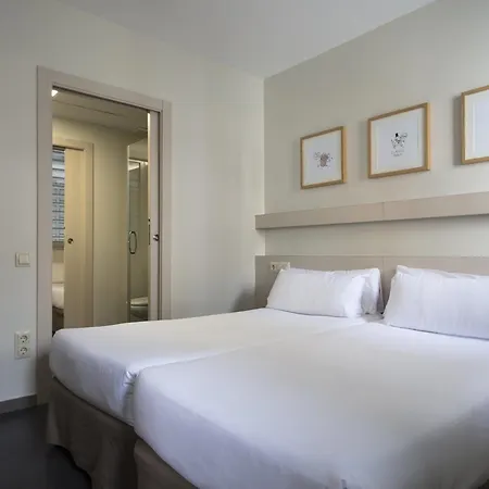 Bcn Montjuic Aparthotel
