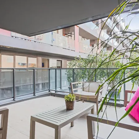 Hotel apartamentowy Bcn Montjuic 3*