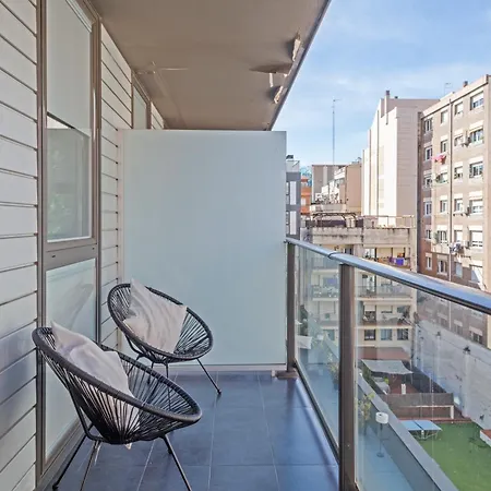 アパートホテル Bcn モンジュイック