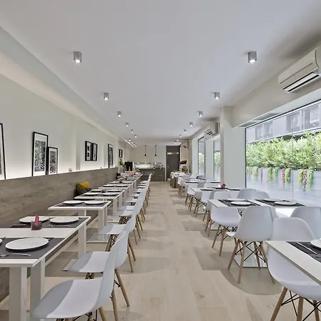 アパートホテル Bcn モンジュイック 3* バルセロナ
