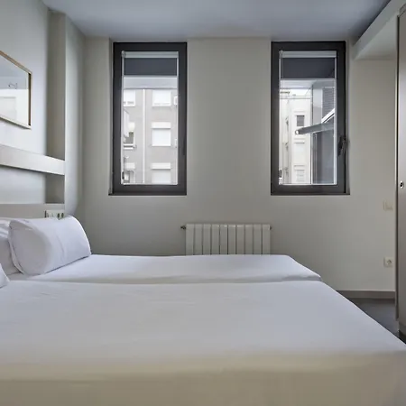 Bcn Montjuic Apartahotel Barcelona